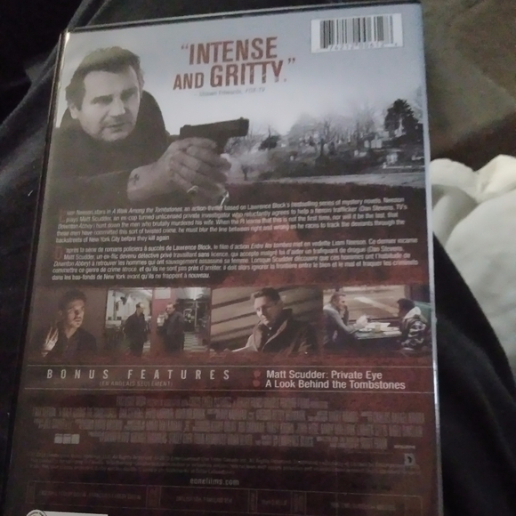 A Walk Among  The Tombstones Dvd - Picture 2 of 2